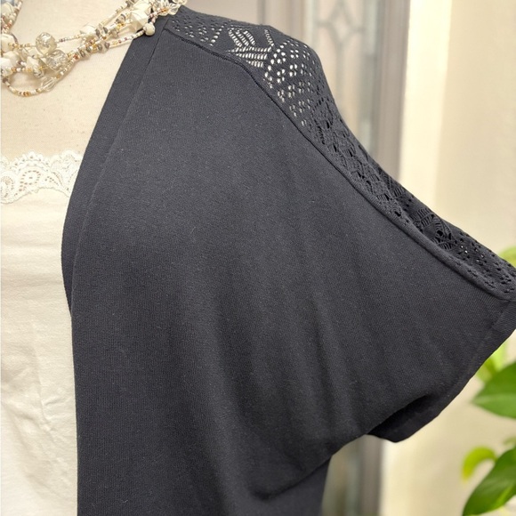 Catherine’s Black Open Front Lace Detail Shrug Sweater Cardigan Size 2X (22/24W) - Picture 4 of 8